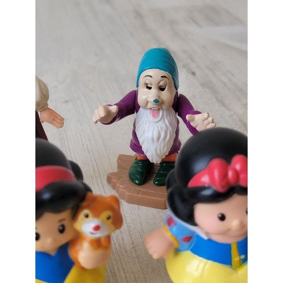 Disney Princess Snow White Prince Charming dwarves playset toy figure - Picture 5 of 11